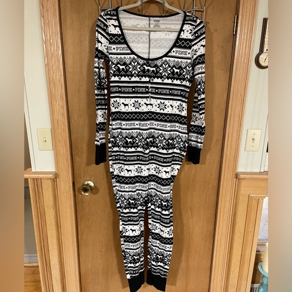 Victoria secret pink collection onsie sleeper - Picture 1 of 3